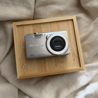 Available Cameras Collection item 1