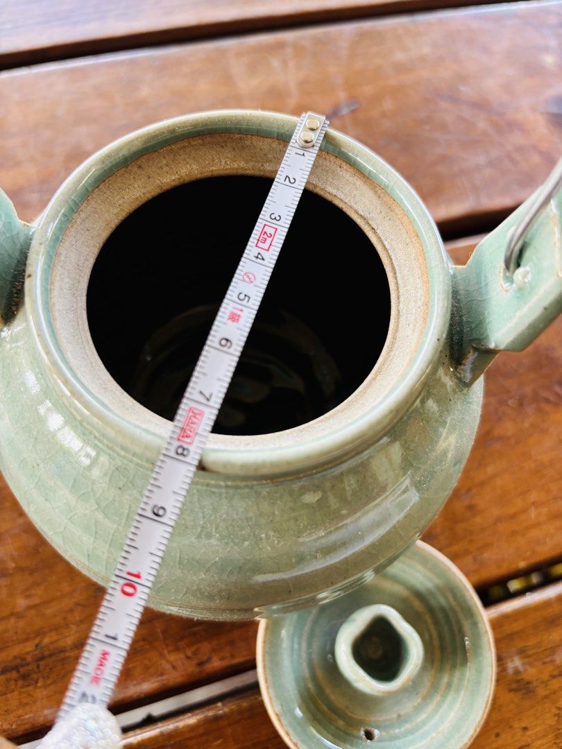 Ceramic tea pot (Category: Coffee & Tea Tableware) located in Dapitan. Submitted by clarisasan19348 (Listing ID 1443712326, Image 3). Description: .