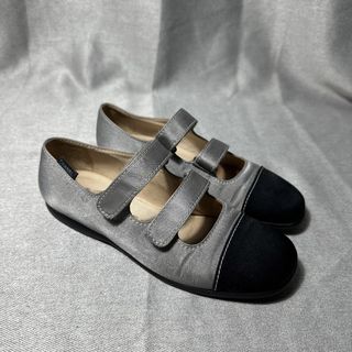 (Category: ) located in . Submitted by bakatzy_secondhand_garments (Listing ID 1443703195, Image 1). Description: .