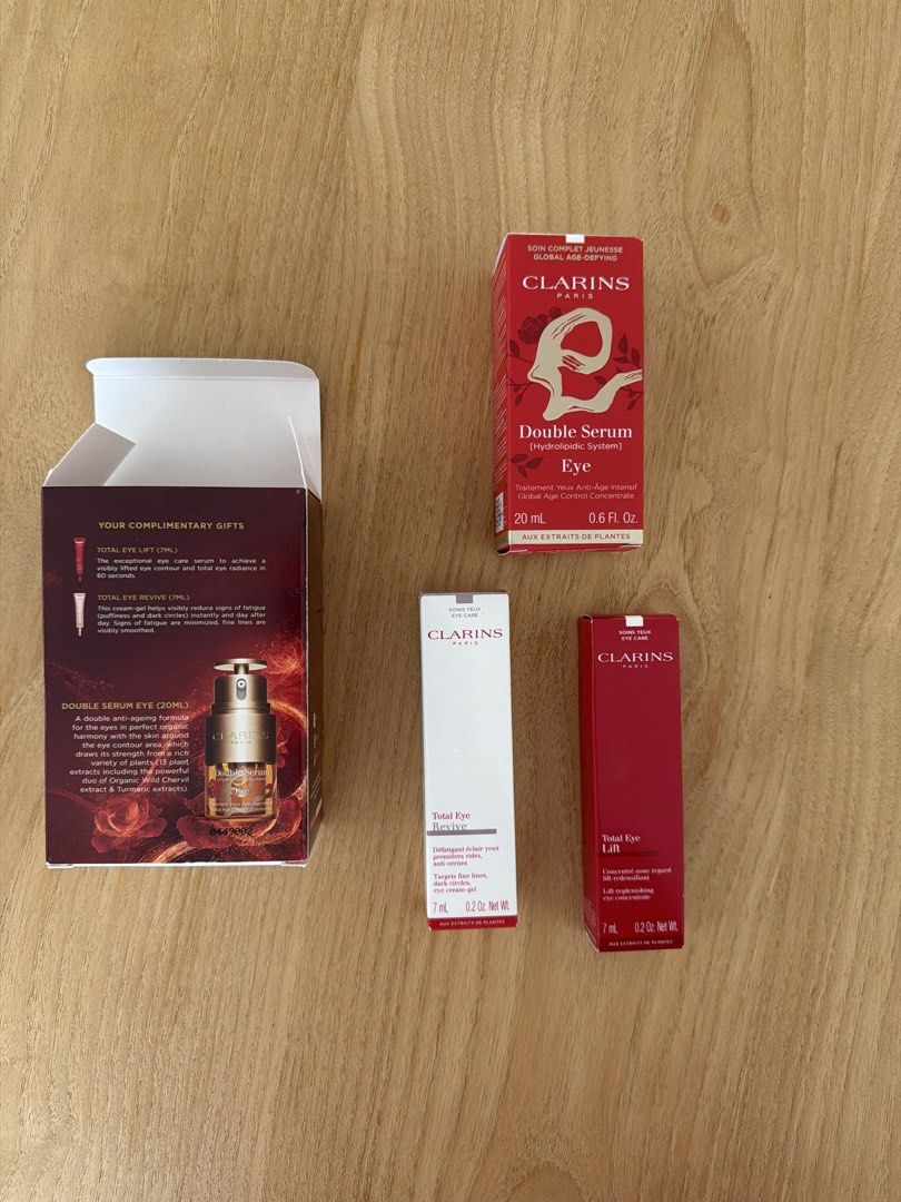 Clarins Double Serum Eye Complete Eye Solution Limited Edition Set (Category: Face Care) located in Singapore. Submitted by tropics. (Listing ID 1443728840, Image 1). Description: ⭐️ FULL SIZE Clarins Double Serum Eye (Full Size) ⭐️ Travel Size Total Eye Lift ⭐️ travel size total eye revive.