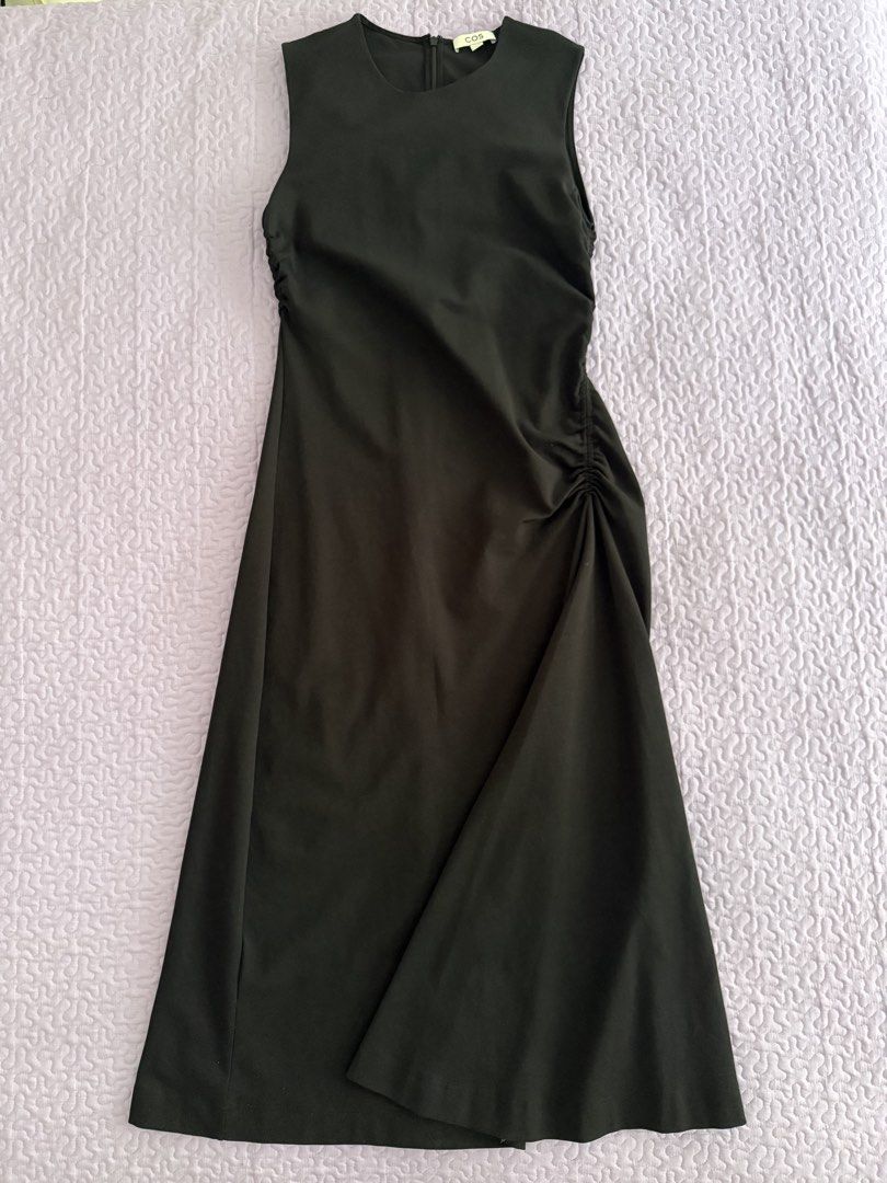 COS Asymmetric Gathered Midi Dress (Category: Dresses) located in Bulacan. Submitted by cooltaste (Listing ID 1443753418, Image 2). Description: .