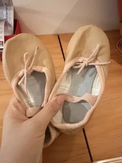 (Category: ) located in . Submitted by hellouc (Listing ID 1443715959, Image 1). Description: .