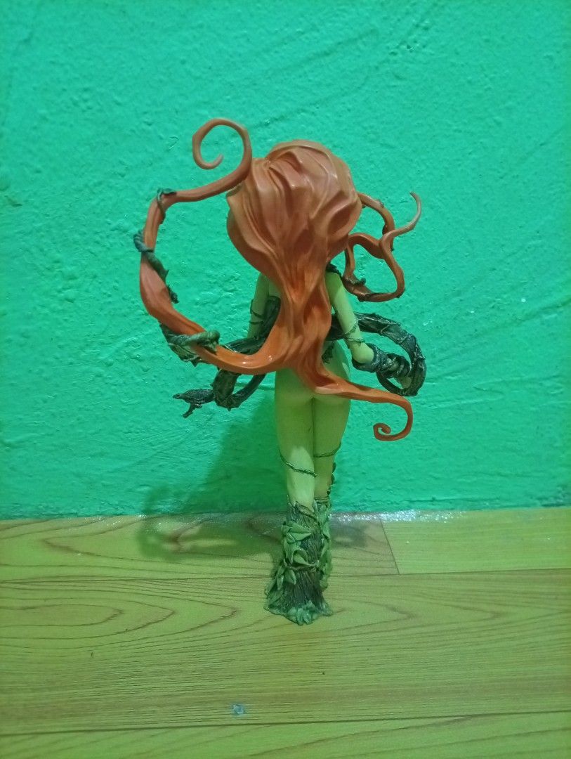 DC ©2009 Poison Ivy PVC Statue (Category: Figurines & Statues) located in Manila. Submitted by mojonarchives (Listing ID 1443749776, Image 3). Description: DC Ame-Comi ©2009 Heroine Series Poison Ivy PVC Statue 9 Inches tall Delivery Every Saturday 🙏❤️ location Quezon City MOP Gcash MOD Jnt Express 🚀.