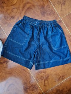 (Category: ) located in . Submitted by imperfect_perfectionist (Listing ID 1443727218, Image 1). Description: .