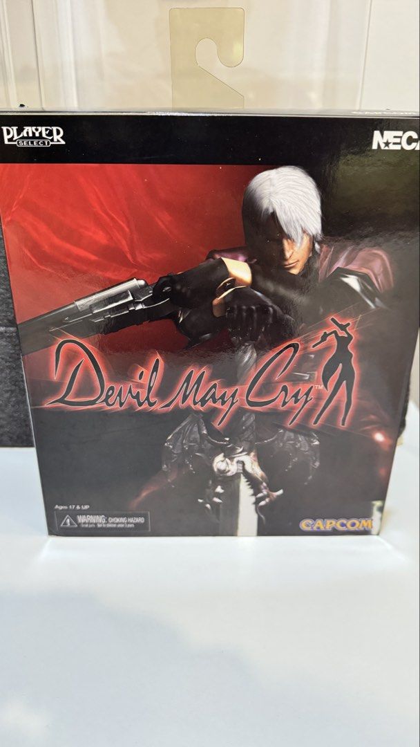 Devil may cry (Category: Figurines & Statues) located in Gelugor. Submitted by kfyip8b (Listing ID 1443829933, Image 1). Description: Items like new , all complete . Box condition 9/10. Posable and articulation .