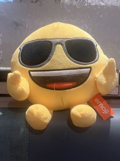(Category: ) located in . Submitted by thetoyavenue (Listing ID 1443857497, Image 1). Description: .