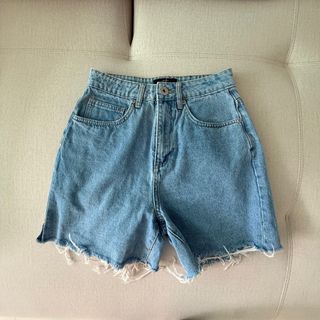 (Category: ) located in . Submitted by bethabby (Listing ID 1443787455, Image 1). Description: .