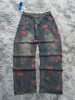 (Category: ) located in . Submitted by duphthrifting (Listing ID 1443791091, Image 1). Description: .