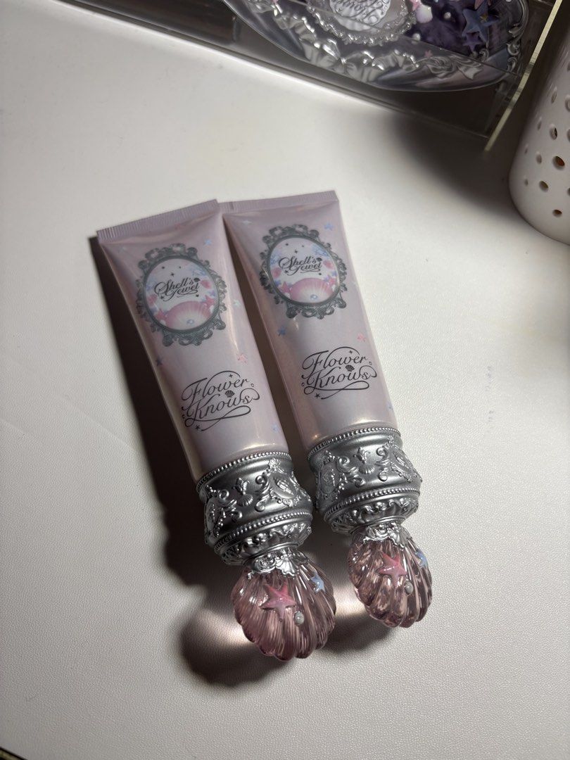 Flowerknows Shell's Jewel Primer (Category: Makeup) located in Batangas. Submitted by rocheluxy (Listing ID 1443836317, Image 1). Description: .