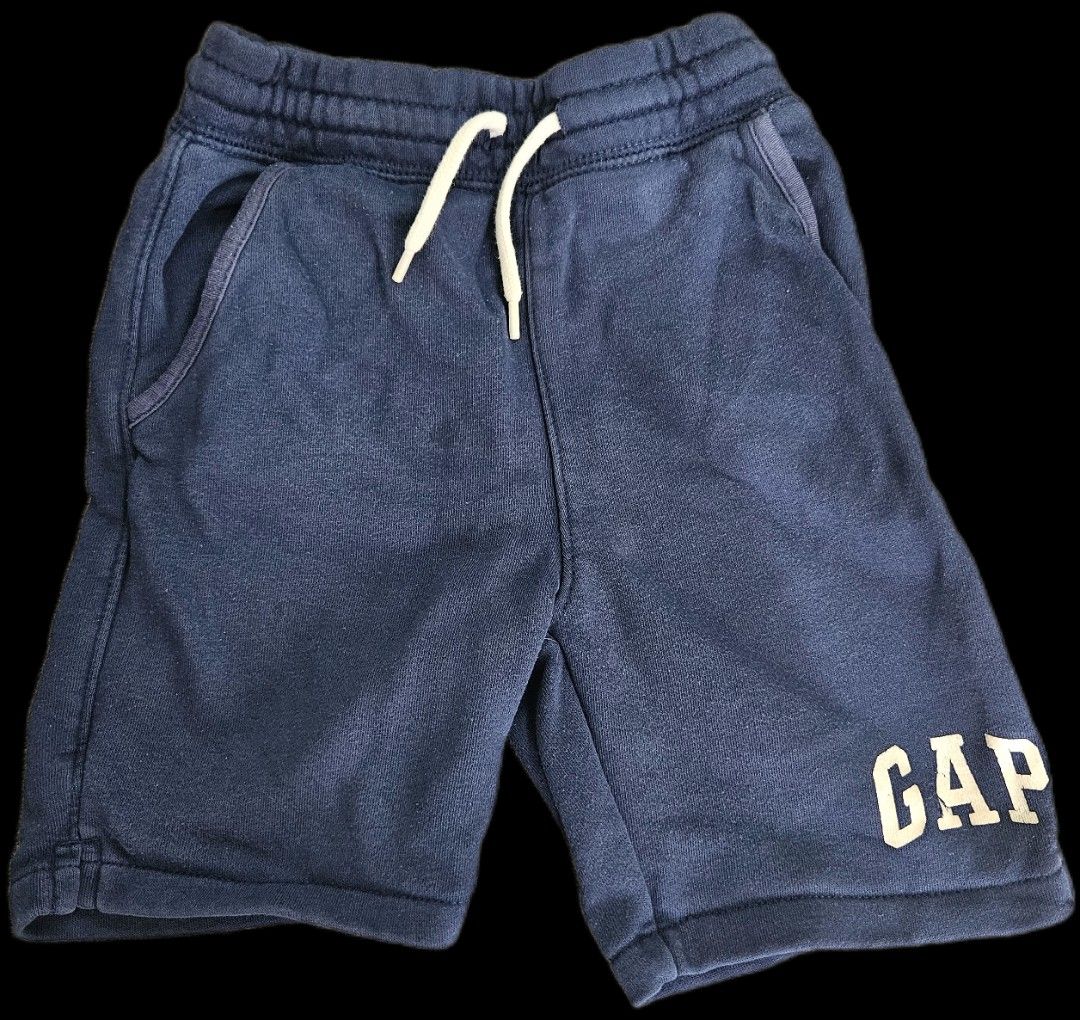 Gap Navy Blue Sweat Shorts with Drawstring (3 years old) (Category: Babies & Kids Fashion) located in Makati City. Submitted by xzyche (Listing ID 1443762920, Image 1). Description: - Navy blue sweat shorts from Gap - Elastic waistband with white drawstring - Two side pockets - One back pocket - Comfortable and casual for everyday wear.