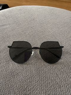 (Category: ) located in . Submitted by ricepaper (Listing ID 1443761806, Image 1). Description: .