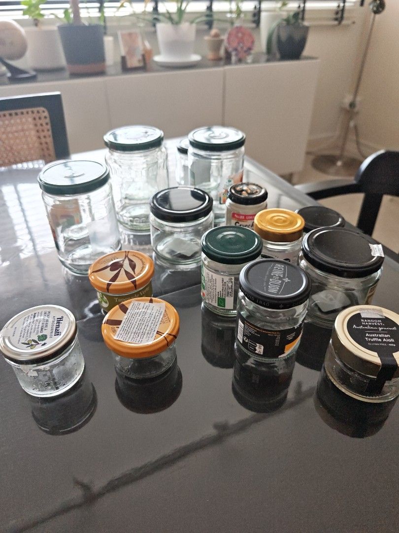 Glass jars483817900600862720