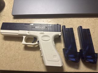 （分類：）位於 。 由 whymean 提交（商品編號 1443903179，圖片 1）。簡介： 。