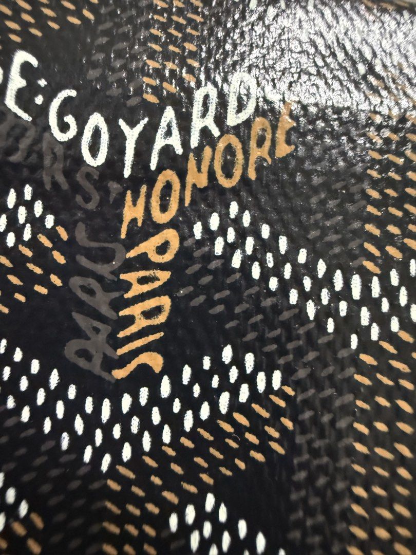 Goyard St Louis Pouch (Category: Luxury Bags & Wallets) located in Malasiqui. Submitted by heyitsmejenni (Listing ID 1443735207, Image 3). Description: Authentic or money back guarantee. Meet up Pangasinan area Free Shipping via LBC.