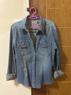 (Category: ) located in . Submitted by denclothes (Listing ID 1443836734, Image 1). Description: .