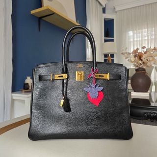 (Category: ) located in . Submitted by portodimoda (Listing ID 1443752204, Image 1). Description: .