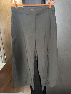 (Category: ) located in . Submitted by declothier (Listing ID 1443748253, Image 1). Description: .