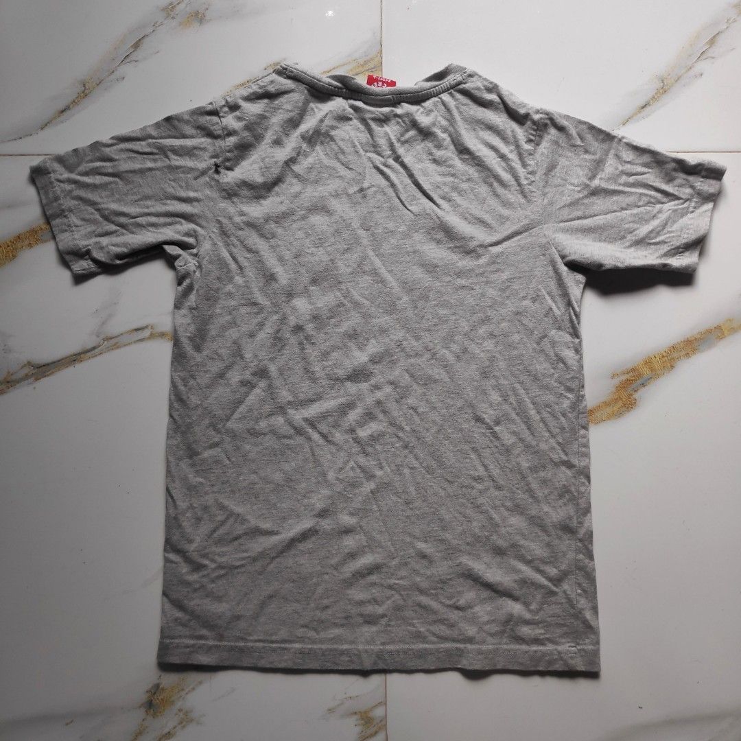 ICE CREAM TSHIRT UNISEX (Category: Activewear) located in Masbate. Submitted by ydruattacks (Listing ID 1443735991, Image 2). Description: MEASUREMENT: 17W x 23.5L CONDITION: GOOD COLOR RATE: 9/10 LOCATION: BICOL PLEASE MAKE AN OFFER🙏.