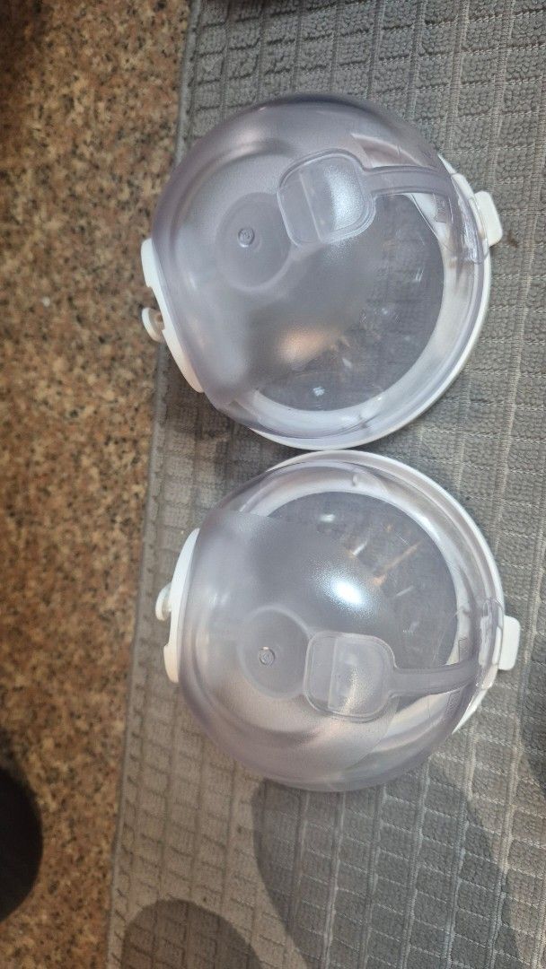Imani pro cups with 21mm maymom inserts (Category: Breastfeeding & Bottle Feeding) located in Manila. Submitted by gcuraming (Listing ID 1443724872, Image 3). Description: imani pro cups with caps (can be used for any pump with tubing) free 21mm maymom flange insert location: sampaloc manila or makati original price for all items: P4k selling price: P2k (negotiable) used for only 2 months (once every week lang nagagamit since this is a spare cup)