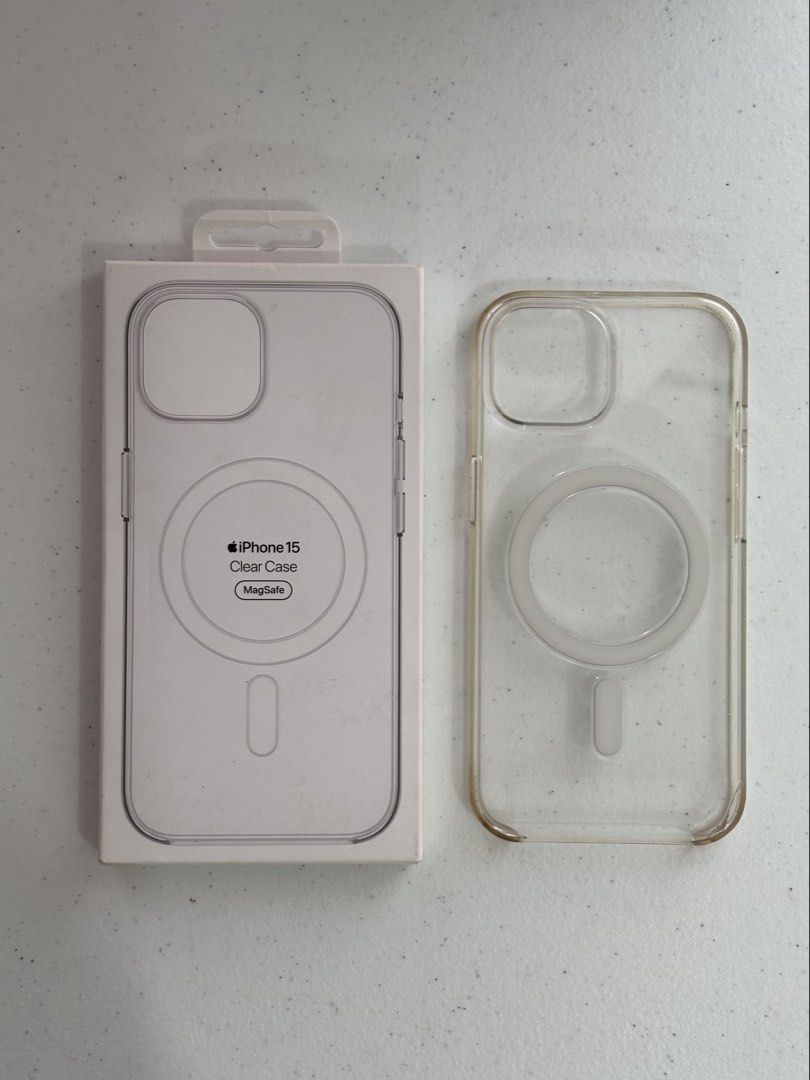 iPhone 15 MagSafe Clear Case (Category: Cases & Sleeves) located in Rizal. Submitted by alelaaaay (Listing ID 1443775169, Image 1). Description: Issue: Slightly damaged RFS: Decluttering.