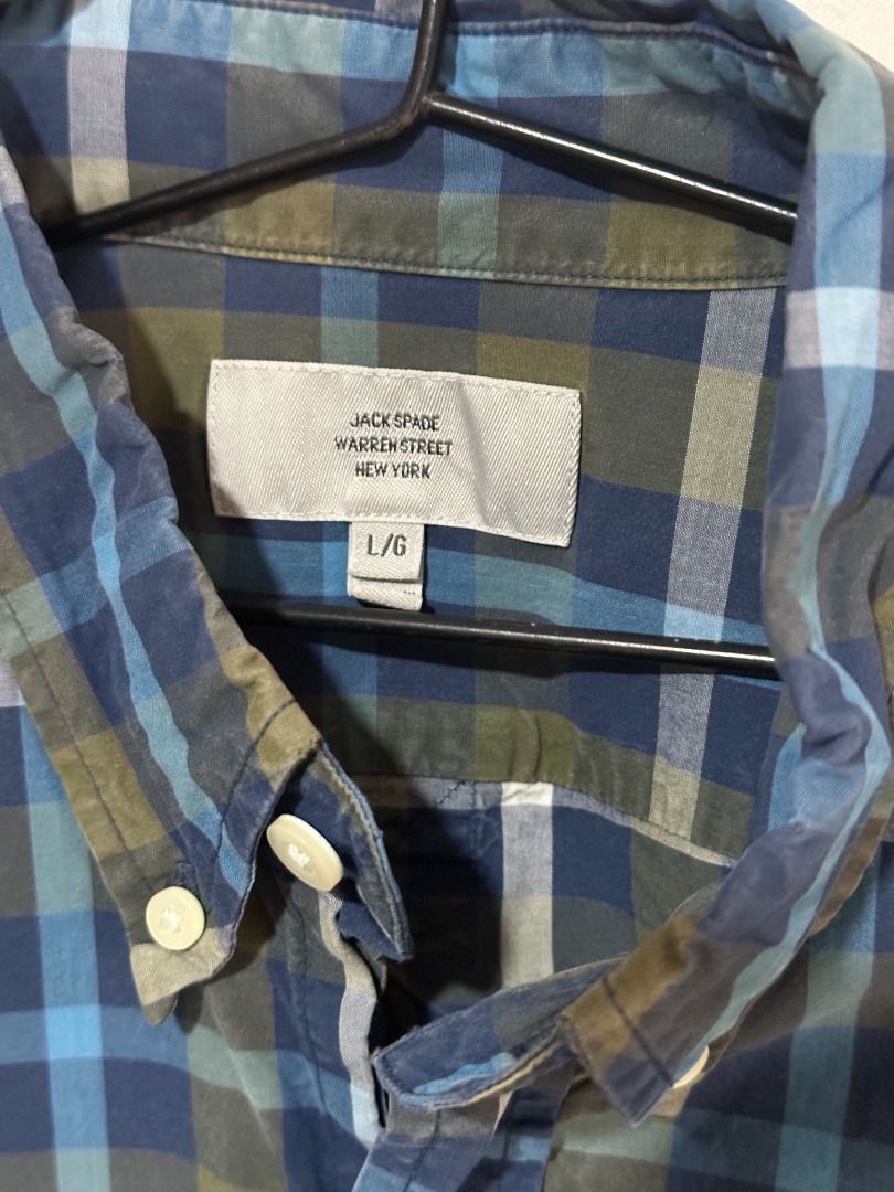 Jack Spade Oxford Long Sleeve Polo (Category: Formal Shirts) located in Balagtas. Submitted by bookplug_ph (Listing ID 1443789883, Image 2). Description: Length: 27 inches Width: 21.5 inches.