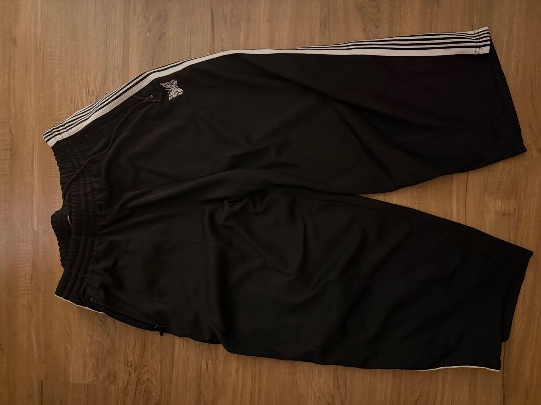 Japan Needles joggers (Category: Joggers) located in Mandaluyong City. Submitted by tienda_mi (Listing ID 1443888180, Image 2). Description: RFS: Dont use it anymore Authentic.