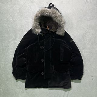 (Category: ) located in . Submitted by bakatzy_secondhand_garments (Listing ID 1443788546, Image 1). Description: .