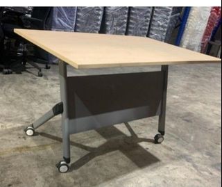 (Category: ) located in . Submitted by furnituresalestore (Listing ID 1443910387, Image 1). Description: .