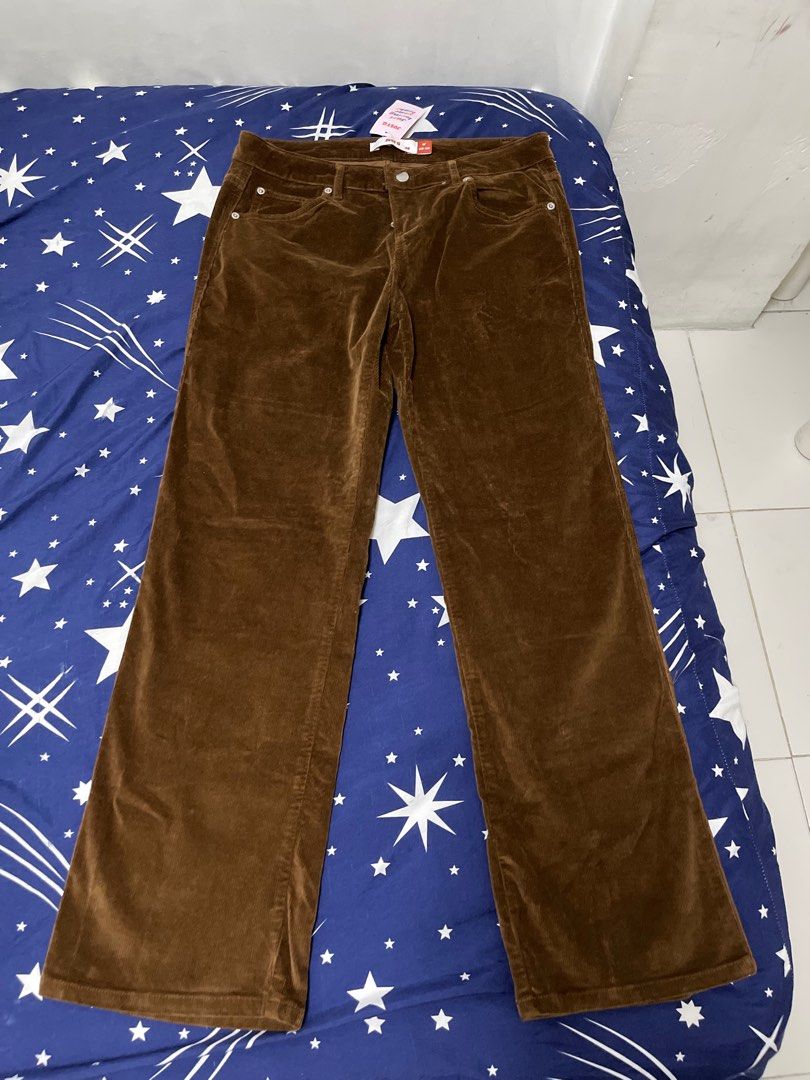 Just G Brown Corduroy Jeans (Category: Jeans) located in Taguig. Submitted by kayeph (Listing ID 1443893082, Image 1). Description: Corduroy Jeans 📍 Taguig RFS decluttering .