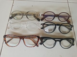 (Kategori: ) berada di . Dikirim oleh moverivan (ID iklan 1443737522, Gambar 1). Deskripsi: .