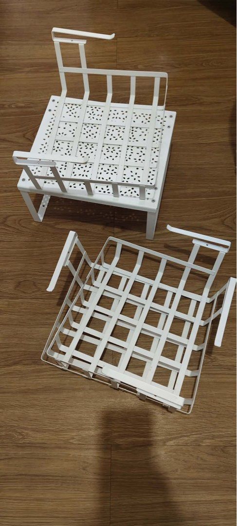 Kitchen organizers 4pcs (Category: Other Kitchenware & Tableware) located in Quezon City. Submitted by xoxobuy (Listing ID 1443812322, Image 2). Description: .