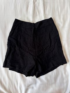 (Category: ) located in . Submitted by celwears (Listing ID 1443764698, Image 1). Description: .