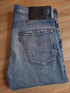 (Category: ) located in . Submitted by denim20 (Listing ID 1443748952, Image 1). Description: .