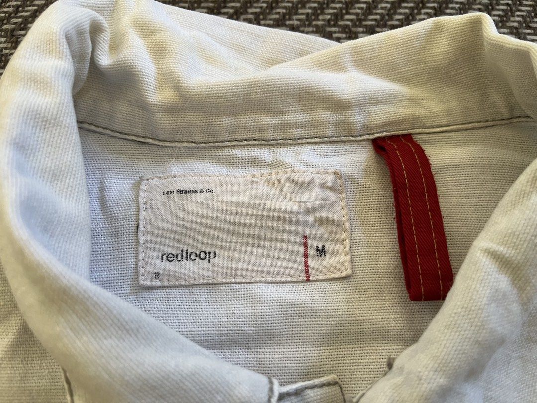 LEVIS REDLOOP TYPE II JACKET (Category: Coats, Jackets and Outerwear) located in Keningau. Submitted by pelastikhitam (Listing ID 1443837365, Image 2). Description: PIT 19 LABUH 25 ADA BENANG TETAS RUJUK GAMBAR TIADA KOYAK & LOBANG COND 9/10 RM 145 DFOD MINAT ROGER wassap.my/60146583142.