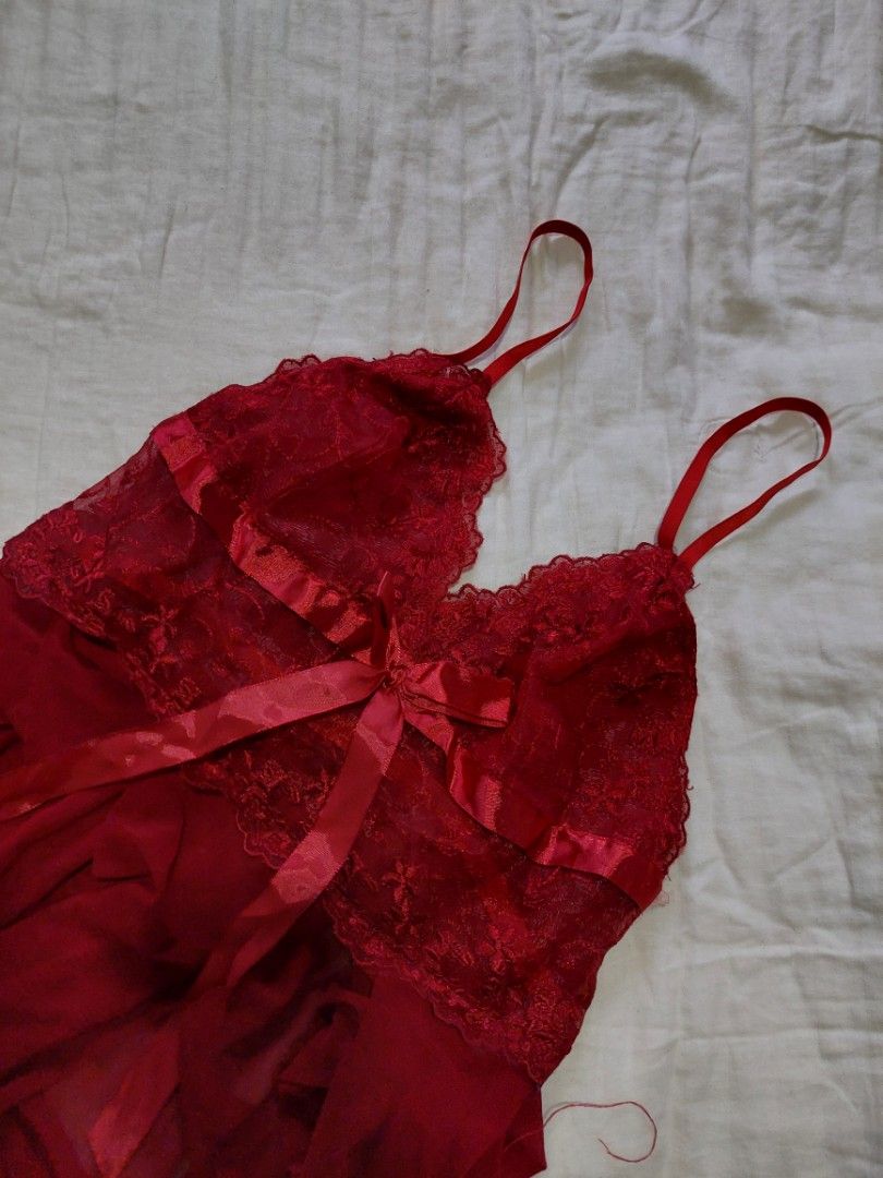LINGERIE SLEEPWEAR (Category: Undergarments & Loungewear) located in Baguio. Submitted by hannathriftsy2k (Listing ID 1443834074, Image 3). Description: S-M Brandnew No flaws Very nice in actual 📍Baguio.