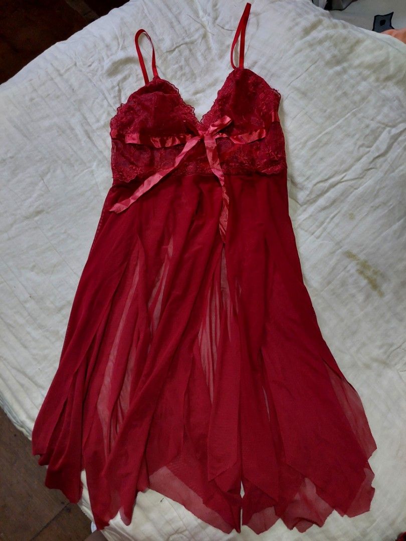LINGERIE SLEEPWEAR (Category: Undergarments & Loungewear) located in Baguio. Submitted by hannathriftsy2k (Listing ID 1443834074, Image 1). Description: S-M Brandnew No flaws Very nice in actual 📍Baguio.