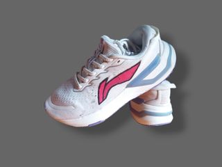 (Category: ) located in . Submitted by studentthrifter (Listing ID 1443783993, Image 1). Description: .