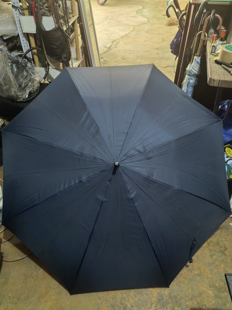 Long Umbrella - Big Size (Category: Umbrellas) located in Cebu City. Submitted by dudes_villanueva (Listing ID 1443815368, Image 1). Description: Long Umbrella - Dark Blue (Big Size) 📌 In excellent condition Size: 70 cm.