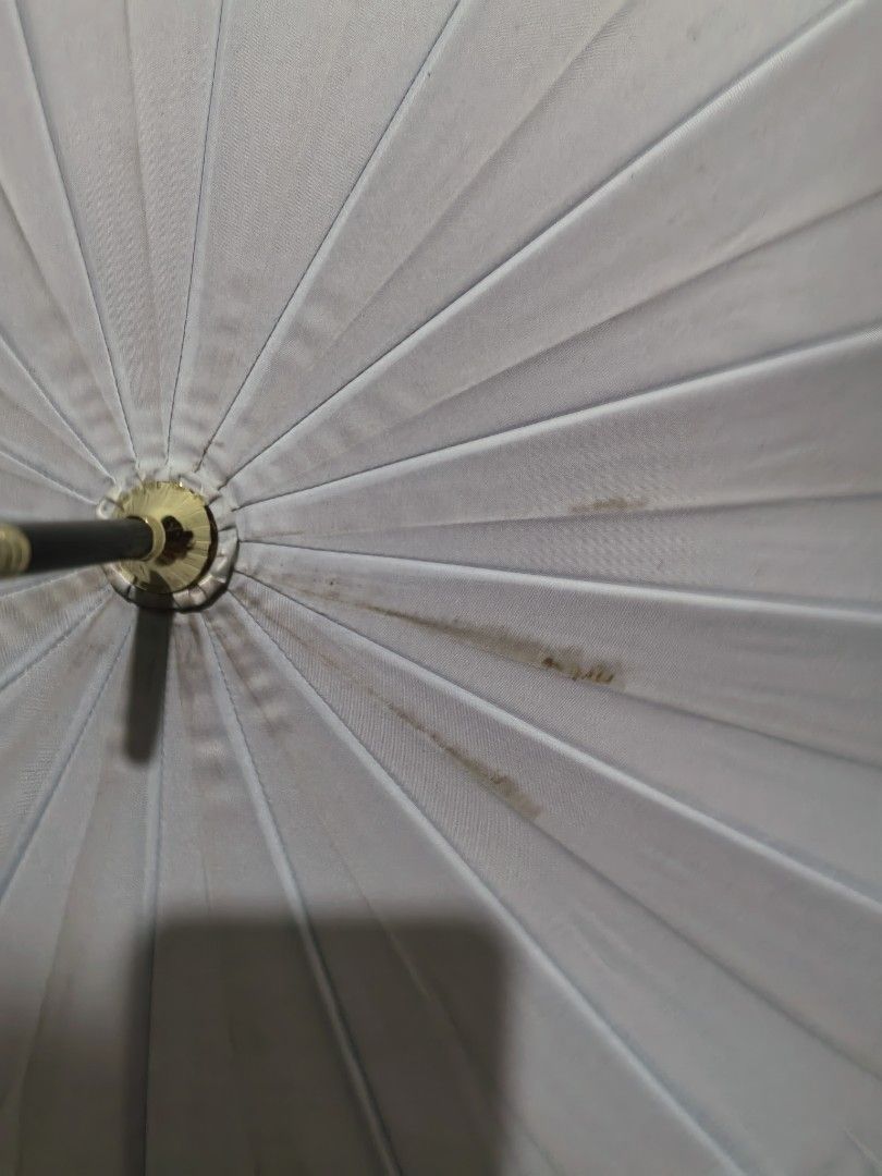 Long Umbrella - Windproof (Category: Umbrellas) located in Cebu City. Submitted by dudes_villanueva (Listing ID 1443810127, Image 3). Description: Long Umbrella - Japanese Style Sky Blue 📌 In excellent condition. 📌 Has light stain. Not a big issue. Size: 55 cm.
