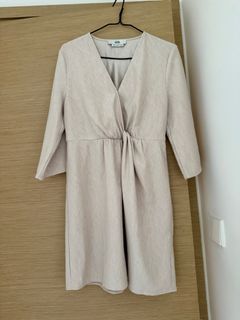 （分類：）位於 。 由 lahkg 提交（商品編號 1443729946，圖片 1）。簡介： 。