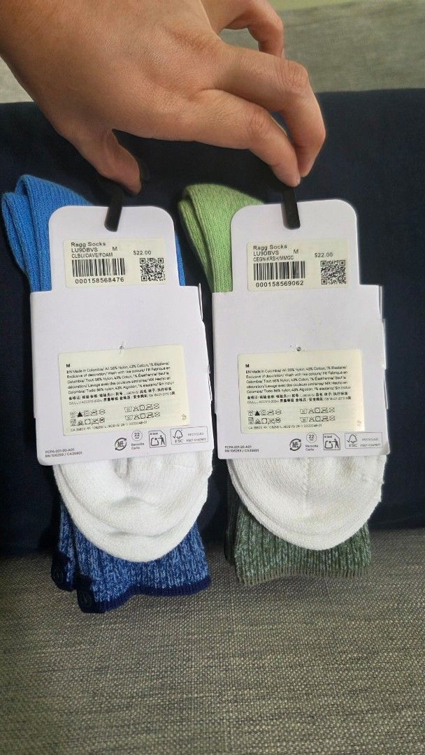 Lululemon Socks - Blue & Green Ombre - Size M (Category: Socks & Tights) located in Quezon City. Submitted by liquidatormnl (Listing ID 1443712090, Image 3). Description: lululemon ragg socks size: medium blue or green brand new 1000 / EACH.