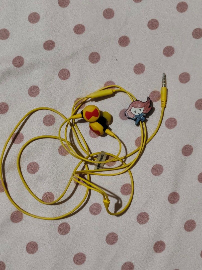 MINISO Marvel Black Widow wired earphones (Category: Earphones) located in Bulacan. Submitted by angel.decluttersx (Listing ID 1443874510, Image 2). Description: no box, it was alr disposed long ago never been used still works! good as new!.