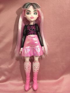 (Category: ) located in . Submitted by hershop_16 (Listing ID 1443702207, Image 1). Description: .