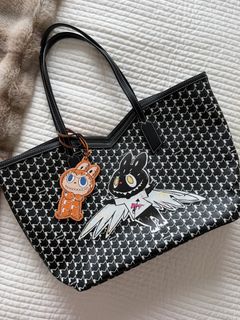 （分類：）位於 。 由 aliciaaaaaa 提交（商品編號 1443734558，圖片 1）。簡介： 。