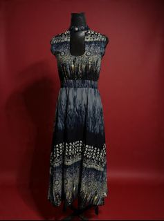 (Category: ) located in . Submitted by preciosa.wear (Listing ID 1443882051, Image 1). Description: .