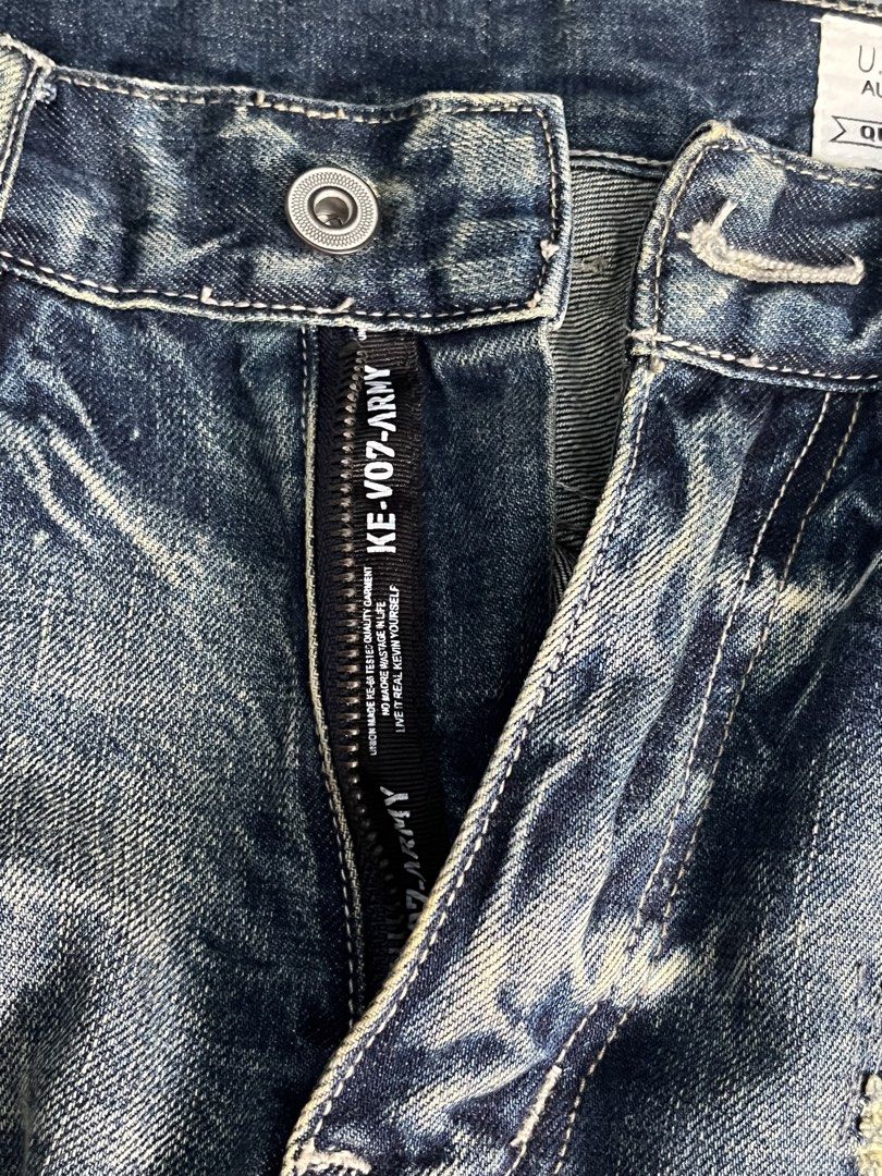 Neighborhood "Savage" distressed denim, (Category: Jeans) located in Palo. Submitted by kat.bins (Listing ID 1443707577, Image 3). Description: pm for more details .