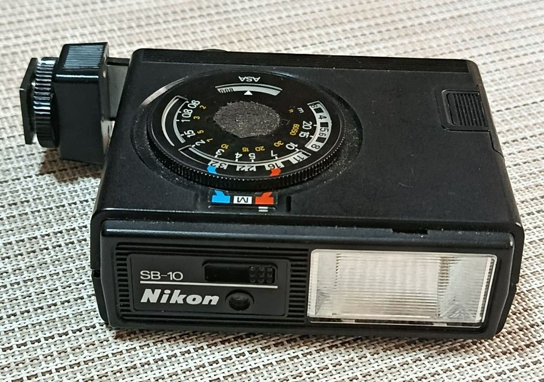 Nikon SB10 Flash for Nikon FM FE EM etc. (Category: Flashes) located in Las Pinas. Submitted by 84vintage (Listing ID 1443719126, Image 1). Description: The perfect flash to pair with your Nikon FM, FE and EM. Tested working with Auto modes. Video of the flash working for sure buyers only. Actual photos posted. Please examine them carefully as they are part of the description. --📌 MUST READ Before Dealing with us 📌-- ⚠️Price is posted. No lowba