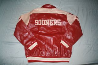 (Category: ) located in . Submitted by jdjackets (Listing ID 1443879542, Image 1). Description: .