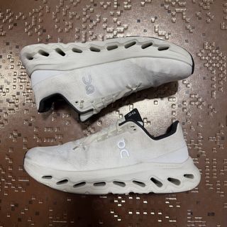 (Category: ) located in . Submitted by lululemonisbetterthanalo (Listing ID 1443897848, Image 1). Description: .