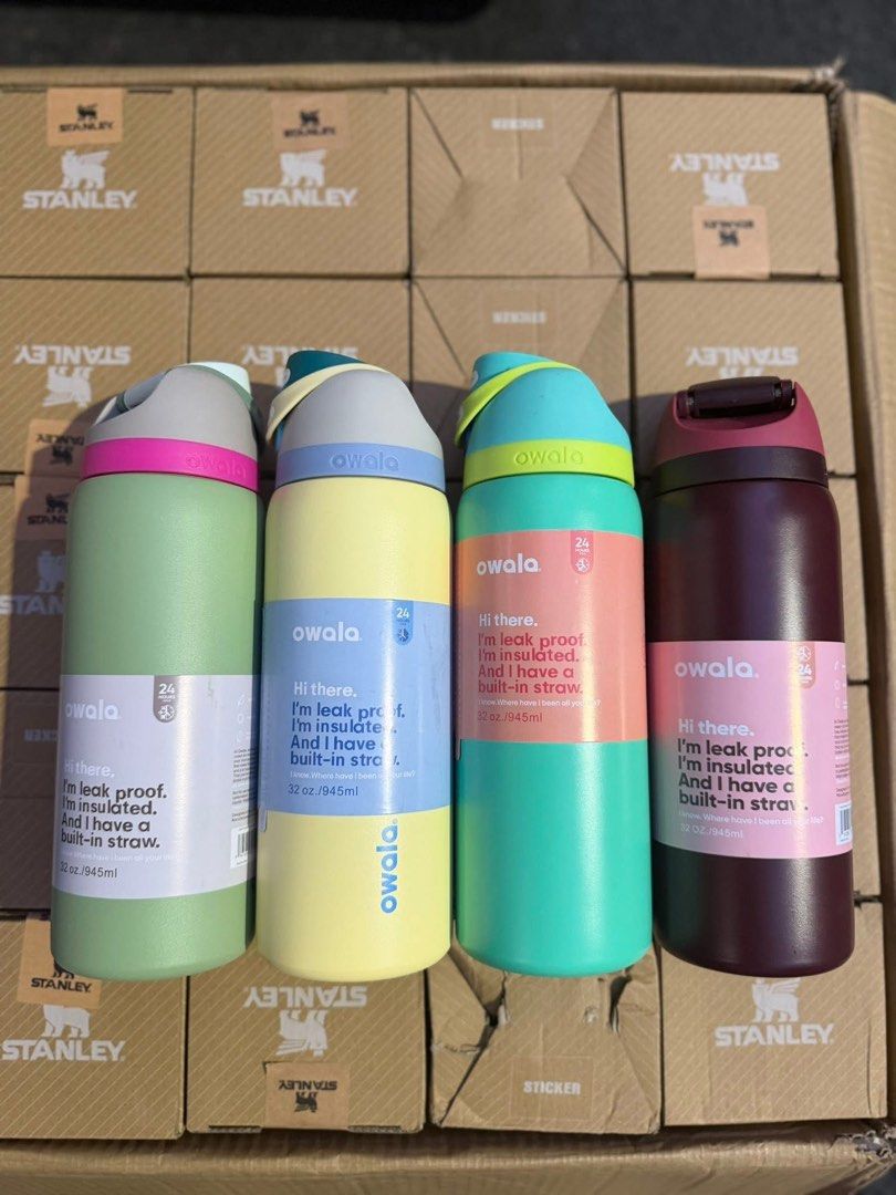Owala FreeSip 32oz Insulated Water Bottles - Multiple Colors (Category: Water Bottles & Tumblers) located in Manila. Submitted by bautistasa98034 (Listing ID 1443904961, Image 1). Description: Owala plain 32oz - 4 colors only 599 only.